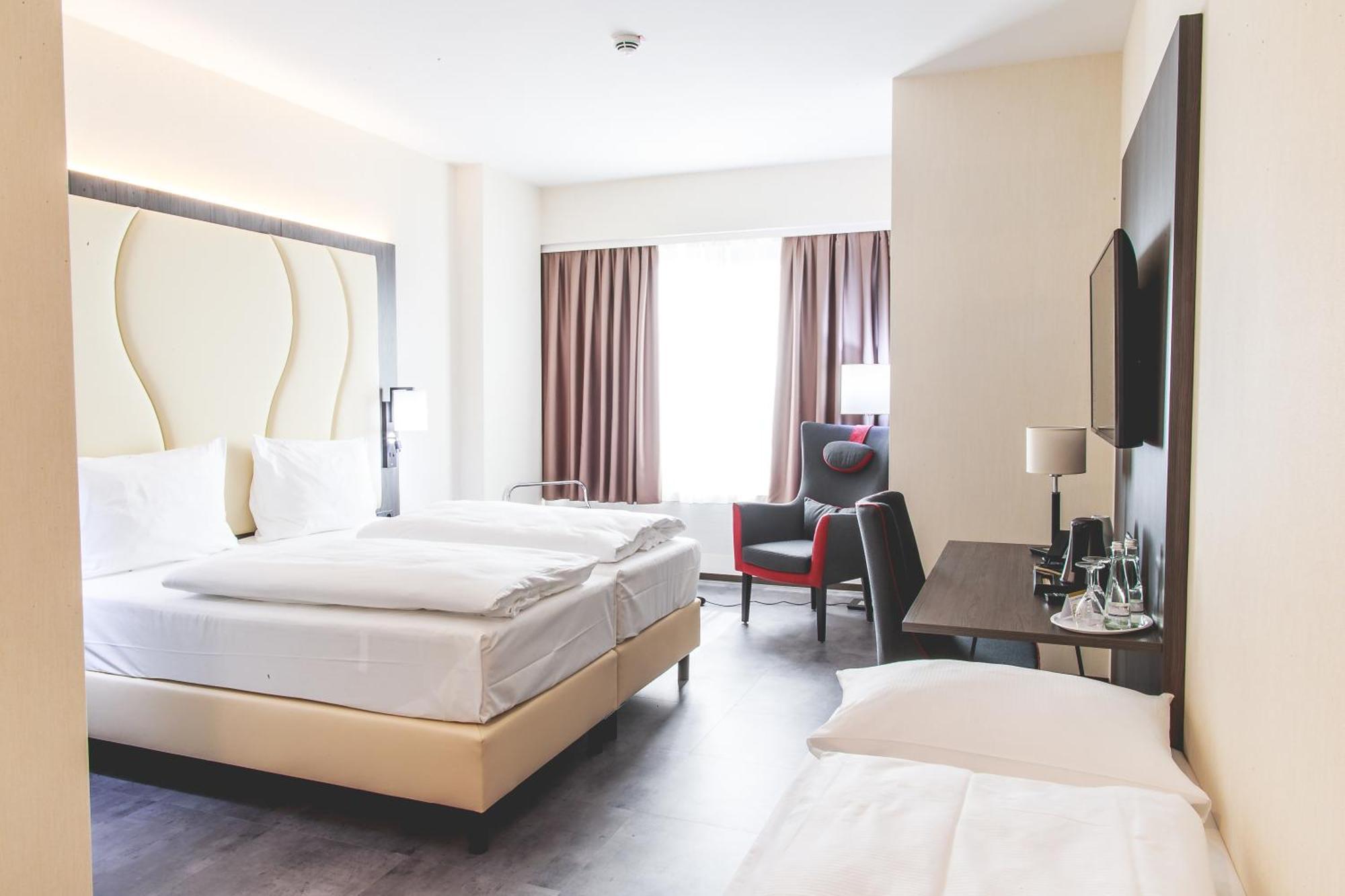 เบสต์ เวสเทิร์น พลาซา โฮเทล มันไฮม์ Hotel มานไฮม์ ภายนอก รูปภาพ
