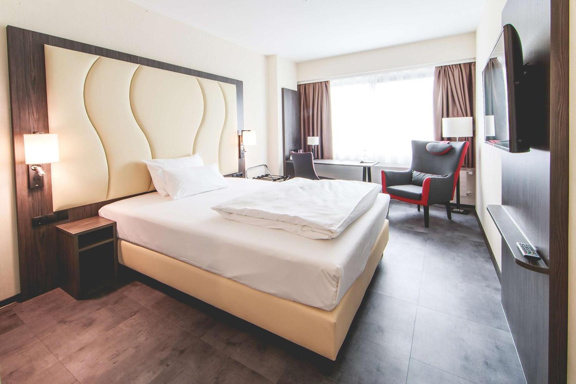 เบสต์ เวสเทิร์น พลาซา โฮเทล มันไฮม์ Hotel มานไฮม์ ภายนอก รูปภาพ